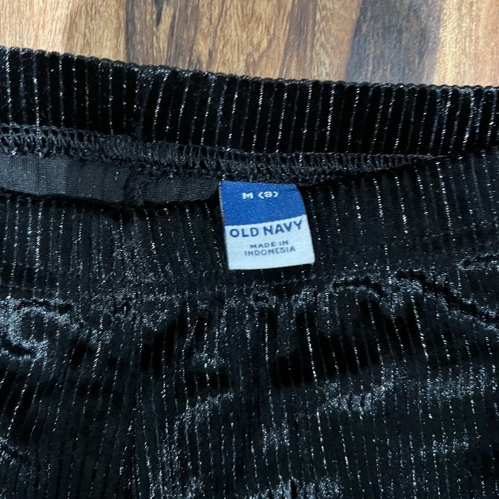 Old Navy Metallic Purple Puffer Vest And Black Flare Legging Pants Bundle - Picture 4 of 4